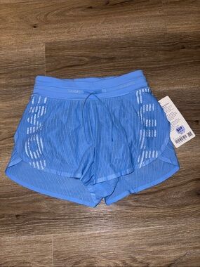 NWT Fast and Free Airflow Shorts